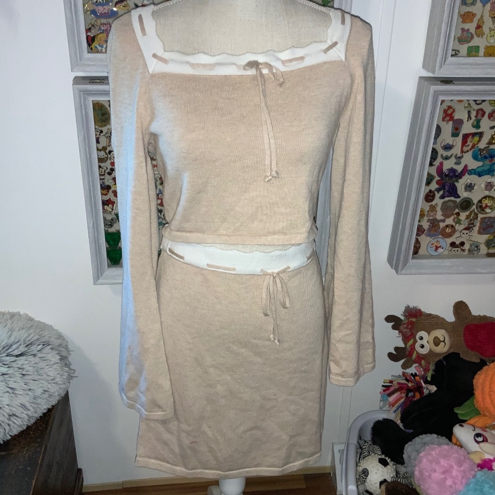 Women’s Dee Elly Skirt And Top Tan Set Size X-LARGE NWT